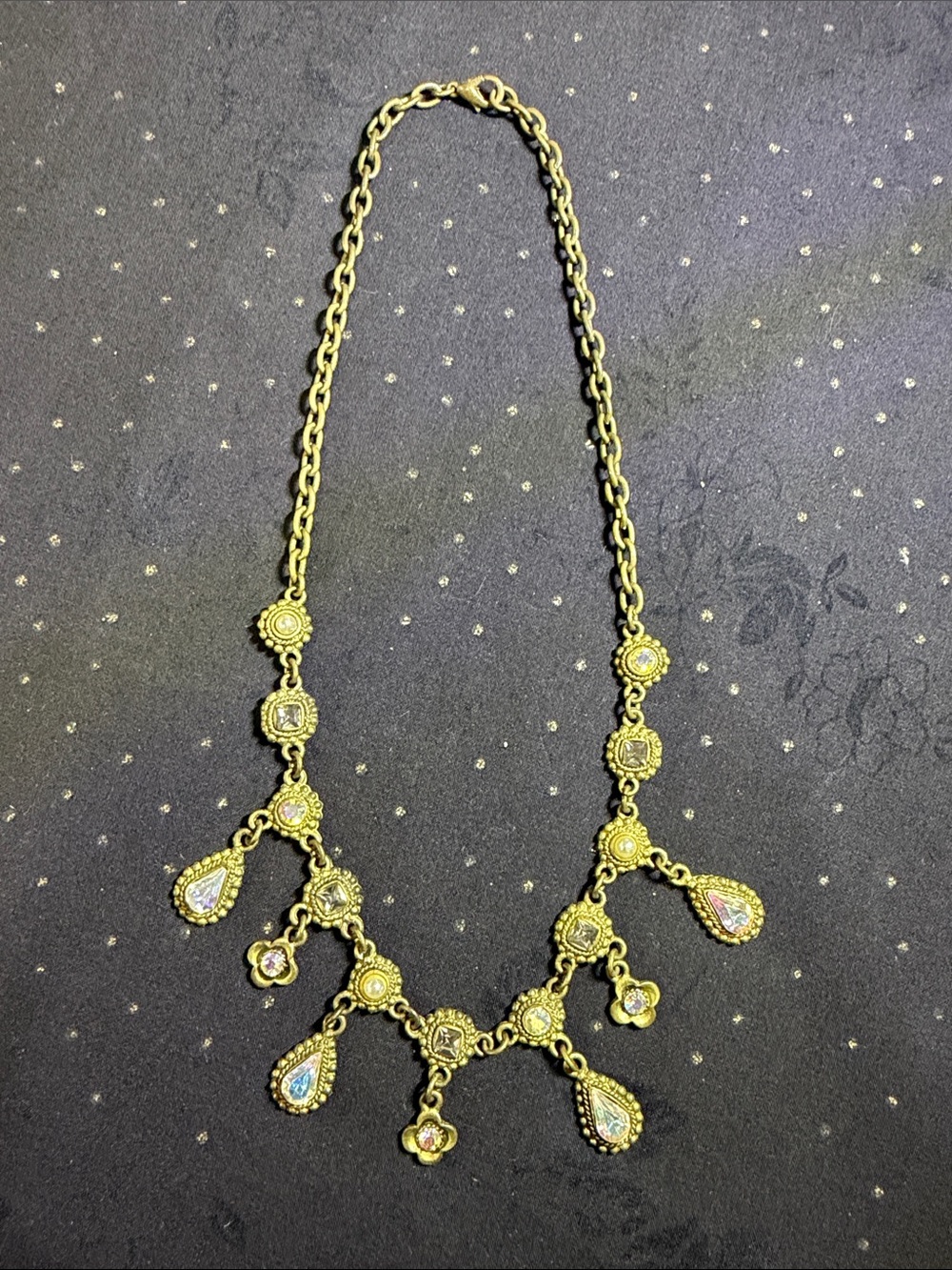 Gold-Tone Decorative Teardrop Pendant Necklace - Women Jewelry